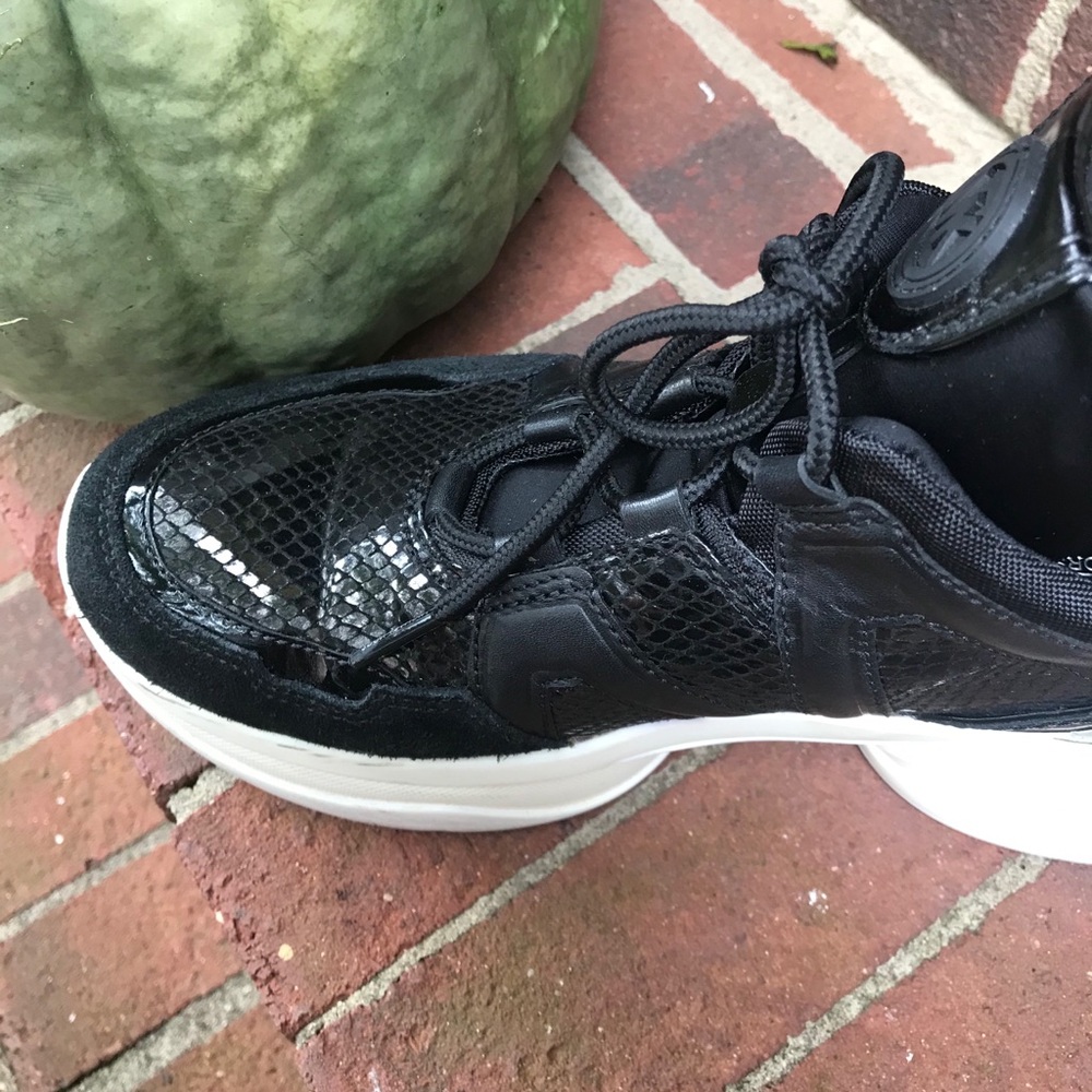 Micheal Kors Olympia Sneakers Black Size 9M - Picture 13 of 16